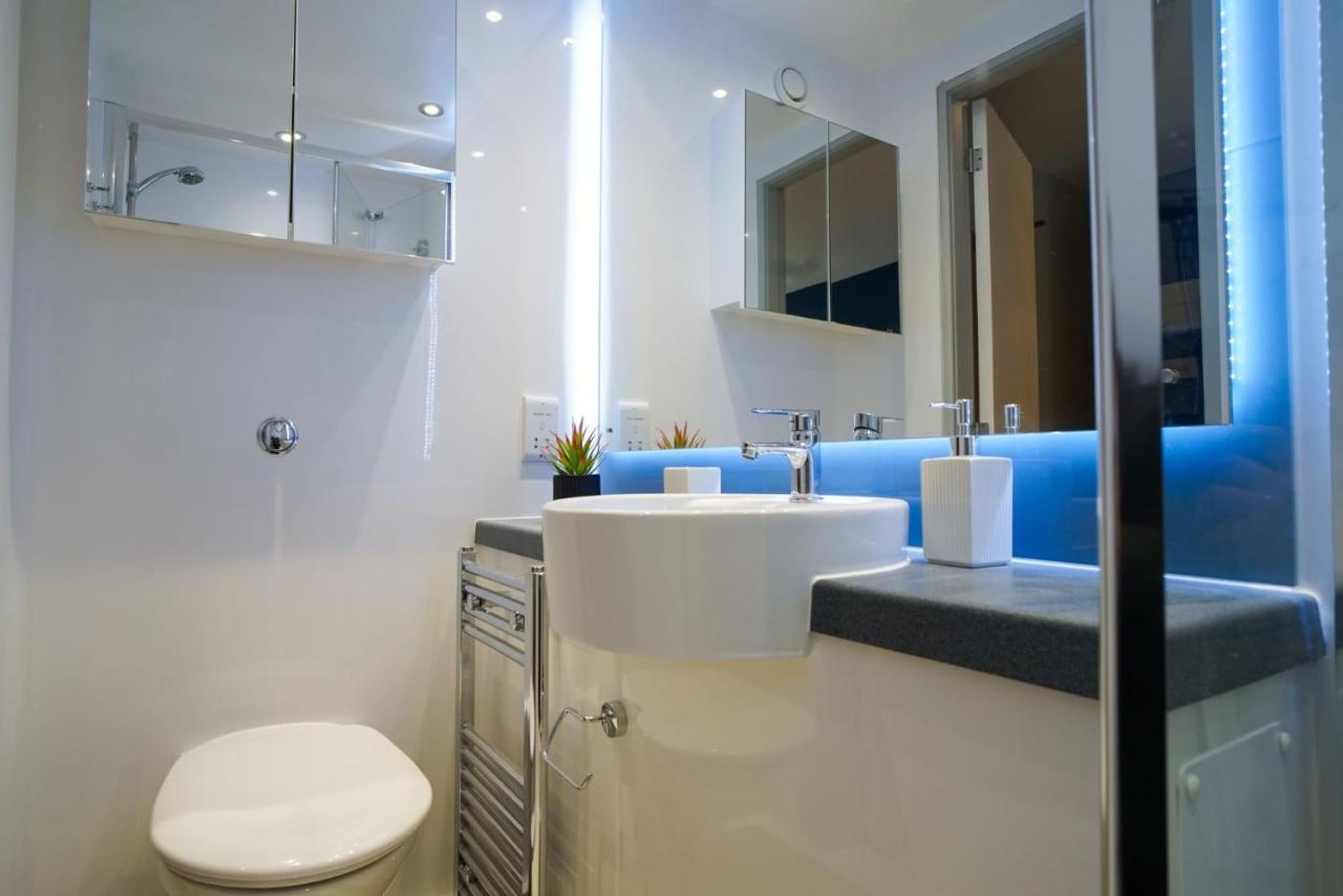 Bright Modern Studios And Private Bedrooms With Shared Kitchen At Straits Meadow Near Edinburgh City Centre 외부 사진